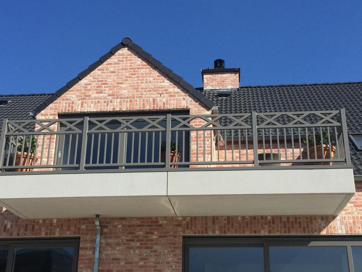 Zen Op Vakantie - Zen Aan De Gavers Onkerzele ภายนอก รูปภาพ