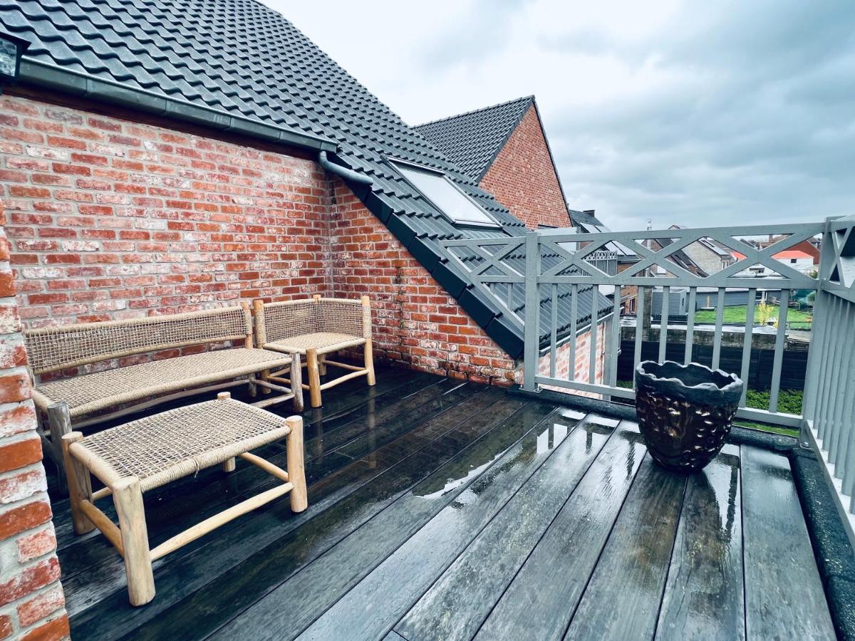 Zen Op Vakantie - Zen Aan De Gavers Onkerzele ภายนอก รูปภาพ